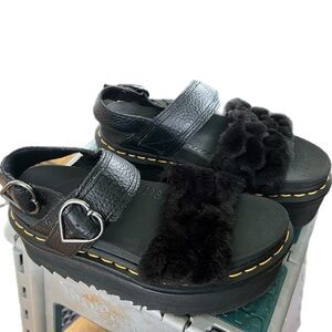 Dr. Martens Voss Quad Fluffy